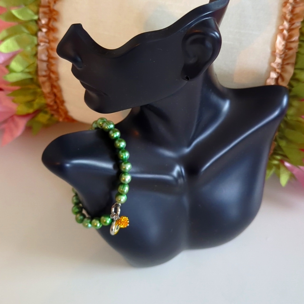 GREENBAY PACKERS STAINLESS STEEL BEADED BLING BLING BRACELET